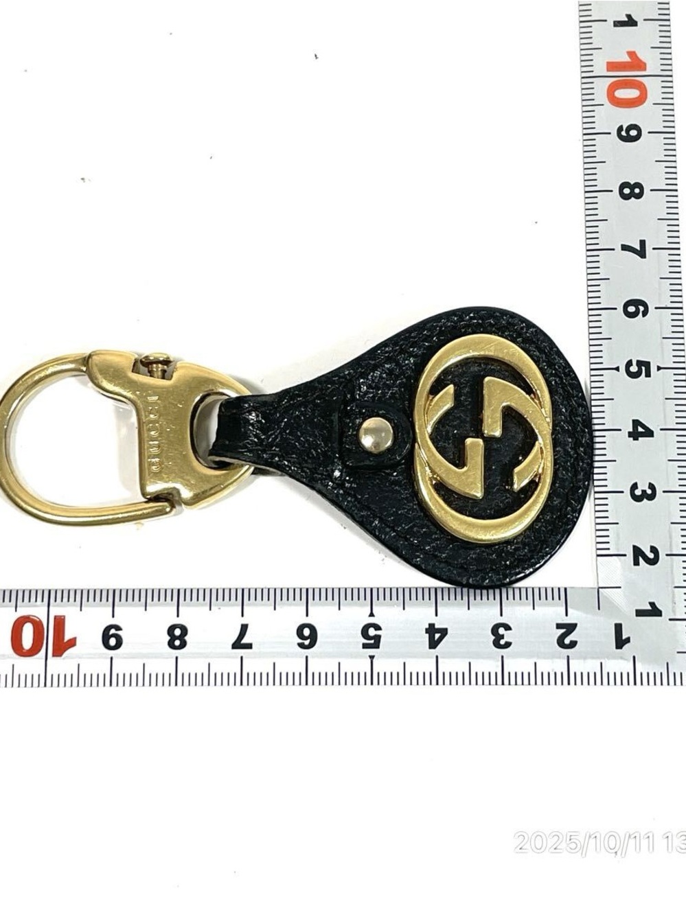 Vintage Gucci Double G Gold x Brown Leather Charm Keychain
Accessory - Picture 6 of 6
